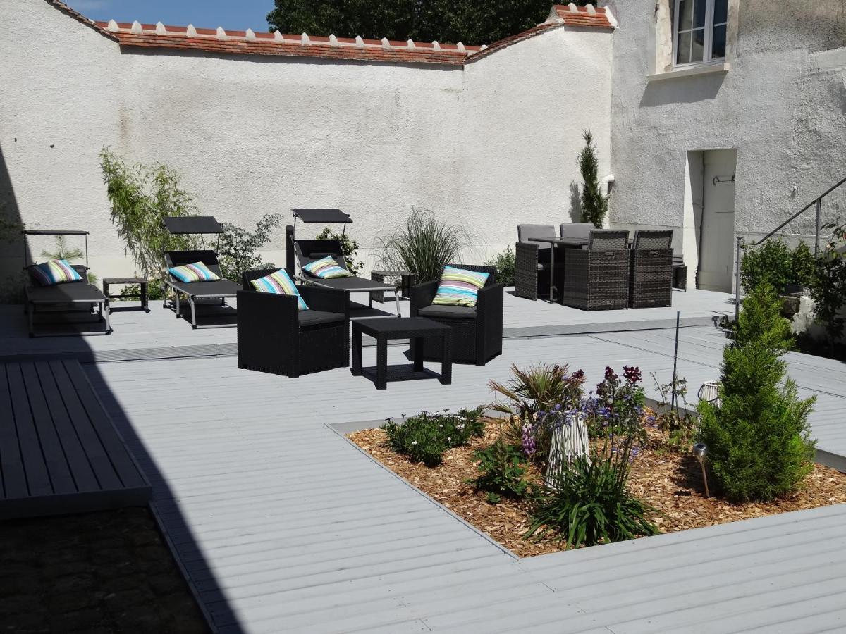 Les Petites Tuileries Bed and Breakfast Bray-sur-Seine Buitenkant foto